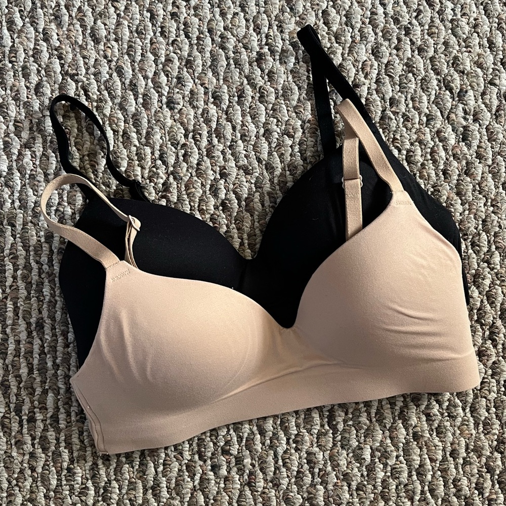 SOMA 32A Enbliss Wireless Bras (2)
